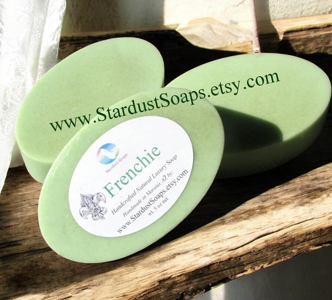 Frenchie French Green Clay Soap Bar | Handmade Exfoliating Detox Soap | Hydrating Natural Face and Body Cleansing Bar